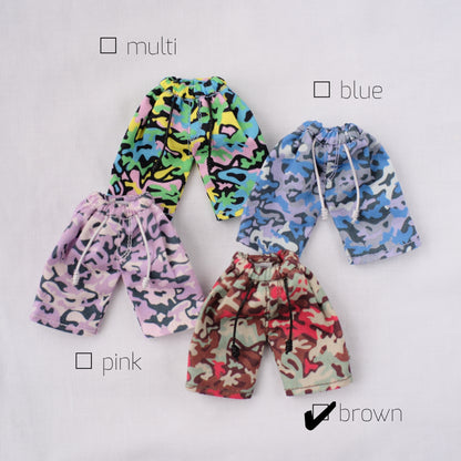 Camo pants (brown)